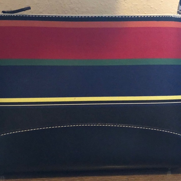 Purse - Picture 2 of 5